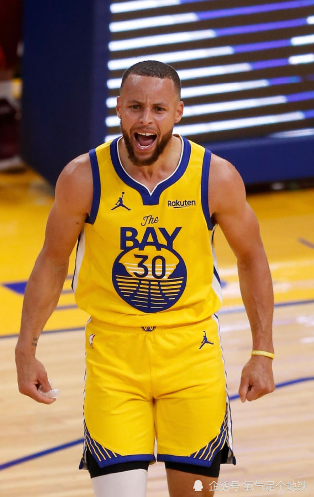  哈利伯顿传导激活全民皆兵，国王团队篮球击溃孟菲斯铁桶阵