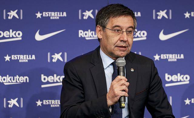 南宫ng28官网- 柏林赫塔管理层动荡，主席辞职引发球迷抗议潮  